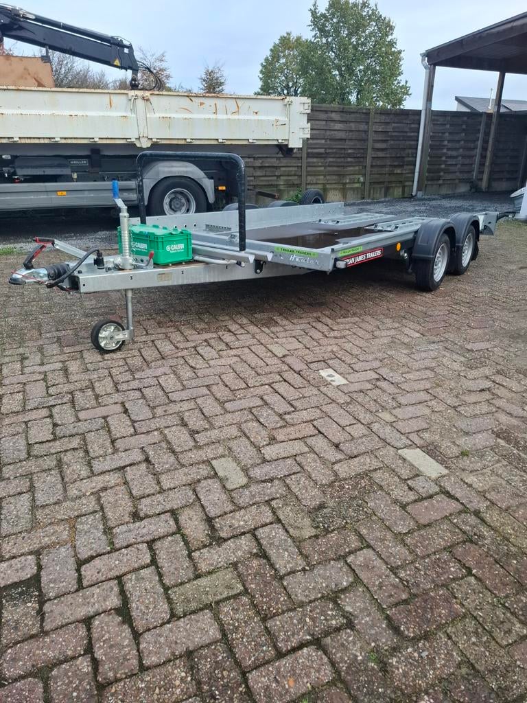 brain james, Enlèvement