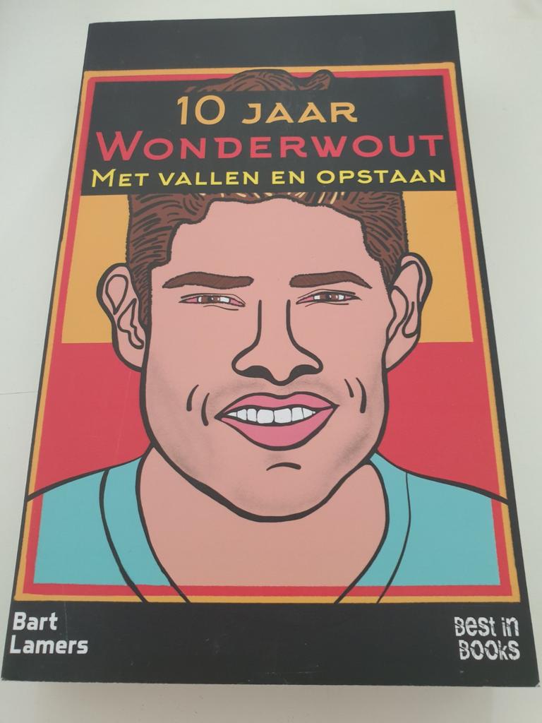 10 jaar Wonderwout

Bart Lamers wout van Aert, Boeken, Lopen en Fietsen, Zo goed als nieuw, Bart lamers, Ophalen of Verzenden