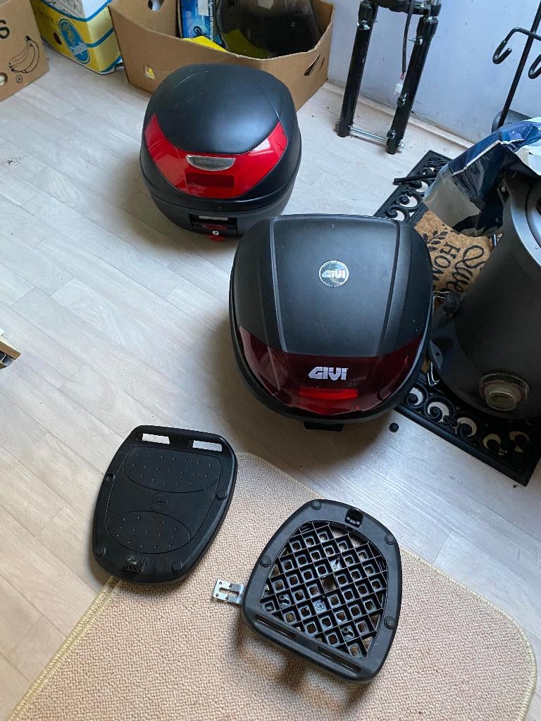 Lotverkoop CBF honda 125cc onderdelen door stopzetting hobby, Motos, Enlèvement, Neuf