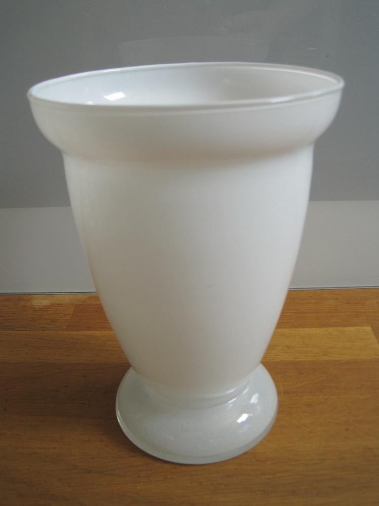 Glazen vaas melkglas 19,5 cm, Gebruikt, Wit, Ophalen of Verzenden, Glas