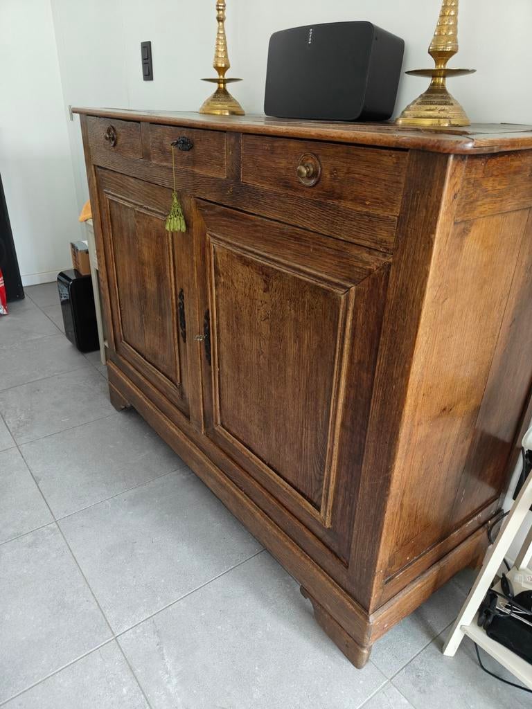 Antieke mooie houten dressoirkast, Ophalen