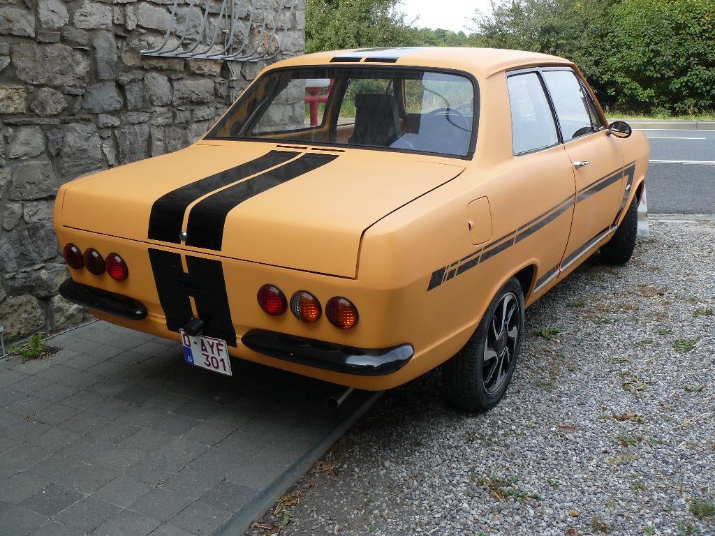 oldtimer, Autos, Oldtimers & Ancêtres, Achat, Autres couleurs, Noir, 2 portes