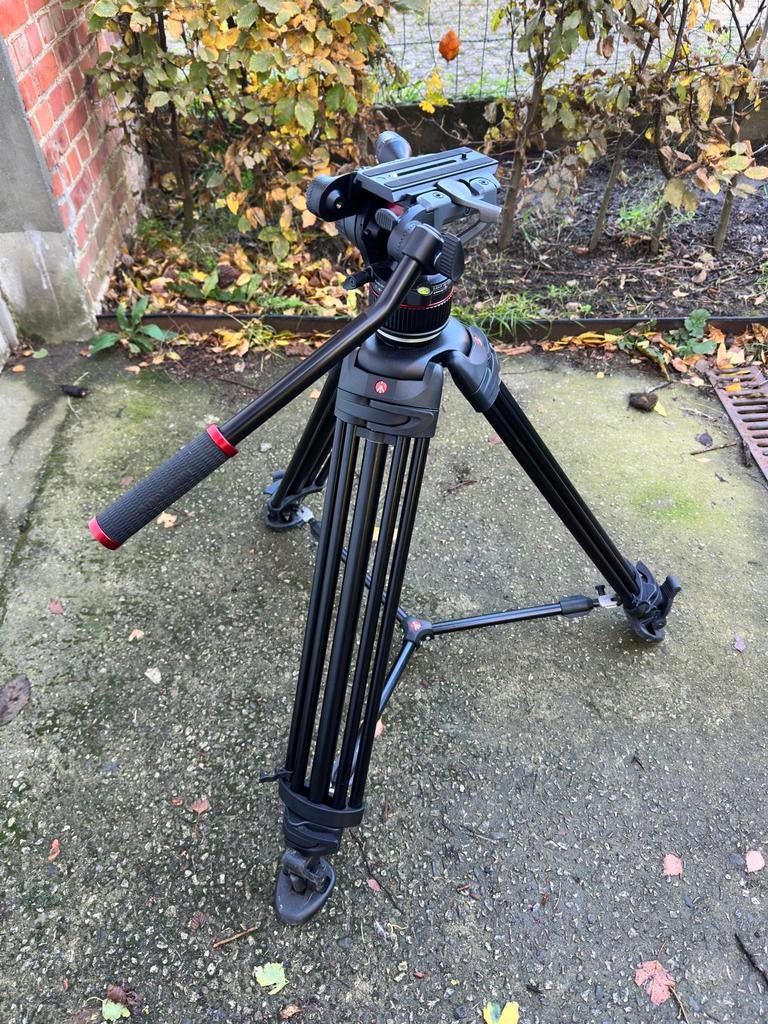 Trépied pour appareil photo Nitrotech Manfrotto 546B + N8, TV, Hi-fi & Vidéo, Photo | Trépieds & Rotules, Avec rotule, 175 cm ou plus