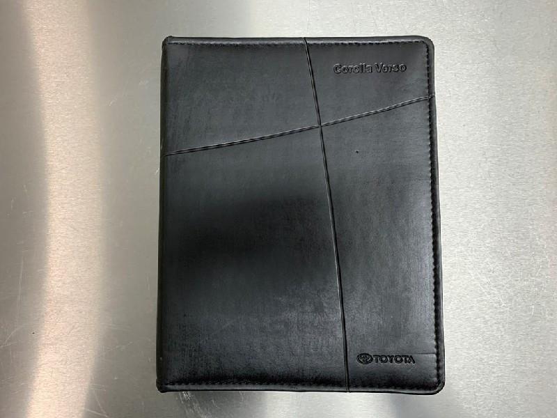 INSTRUKTIEBOEK Toyota Corolla Verso (E12) (01-2001/05-2004), Auto-onderdelen, Gebruikt, Toyota