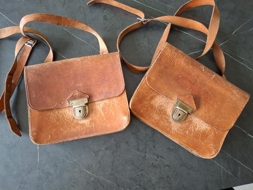 Ancienne sacoche de marchand ambulant, Enlèvement ou Envoi