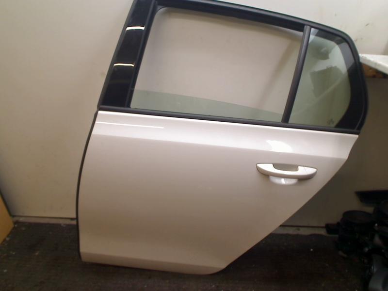 PORTIER LINKS ACHTER Volkswagen Golf VI (5K1), Auto-onderdelen, Carrosserie, Deur, Volkswagen, Achter, Links, Gebruikt