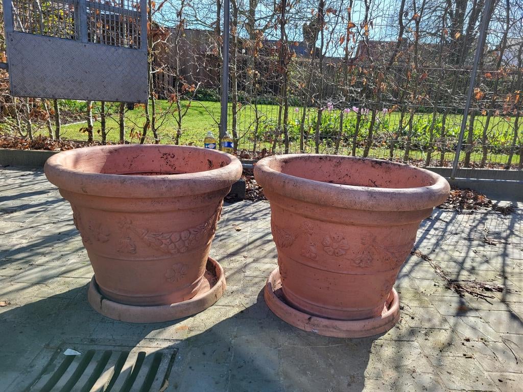 Lot de 2 grands pots de fleurs en plastique — aspect terre c, Enlèvement, Synthétique, Jardin
