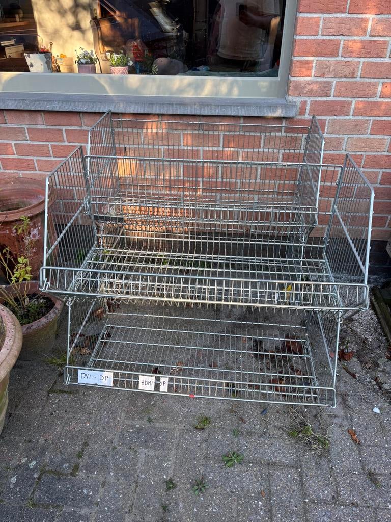 4 stapelbare metalen draadmanden – Kruizinga, Ophalen, Gebruikt, 40 tot 60 cm, Opvouwbaar
