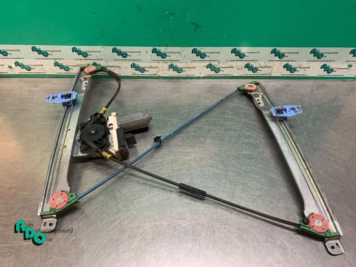 Ruitmechaniek 2Deurs rechts-voor van een Citroen C2 (C2 03-), Gebruikt, -, Ophalen of Verzenden, -