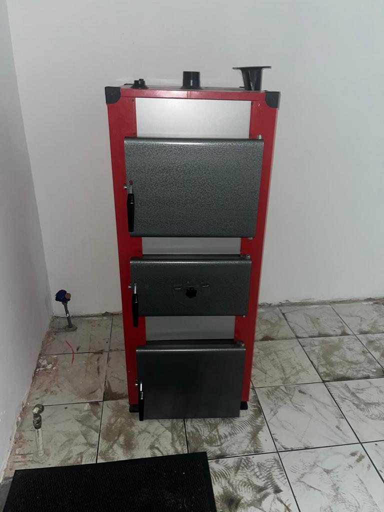 Poêle Fenix uni/tout brûleur/à pellets/à bois/chaudière, Enlèvement, Poêle