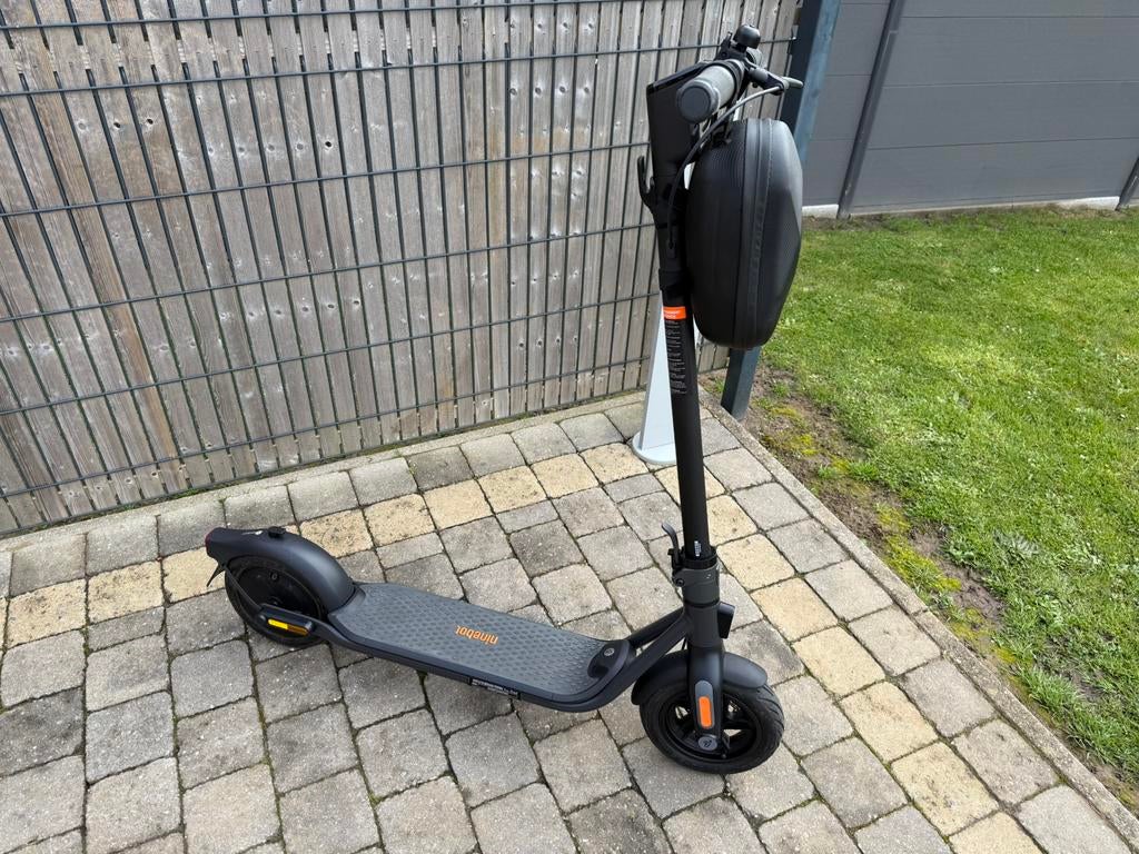 Trottinette électrique Segway Ninebot F2 E – Comme neuve, Enlèvement, Utilisé