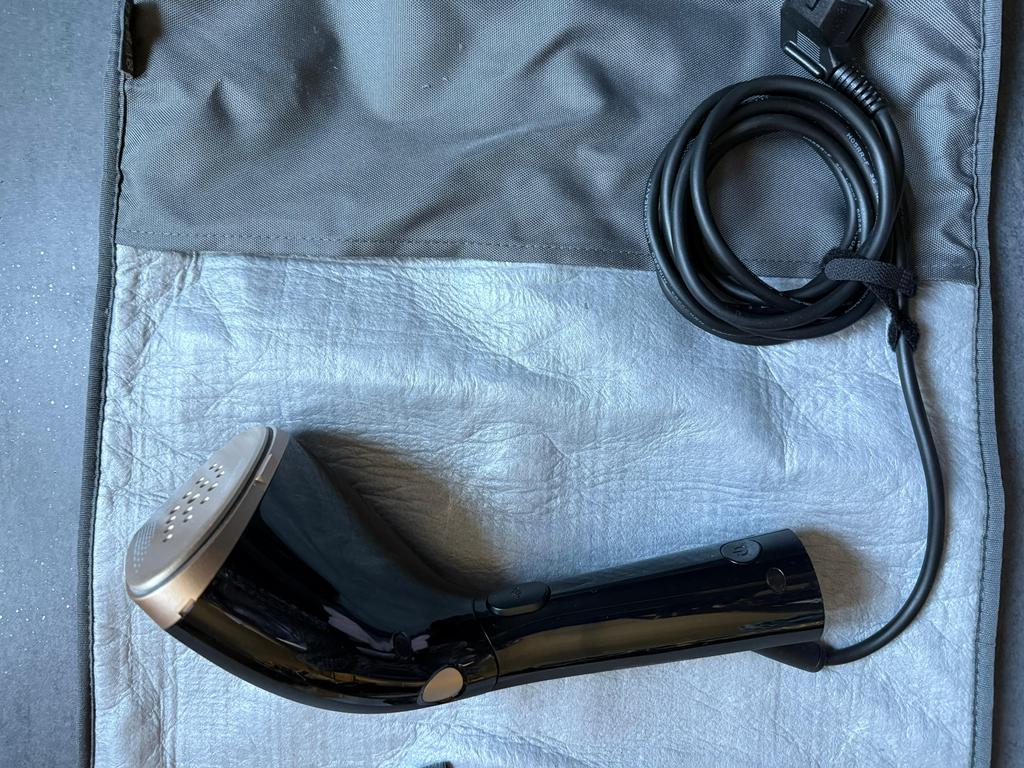 Défroisseur à main à vapeur Philips STH7020 pour vêtements, Enlèvement, Comme neuf, Défroisseur