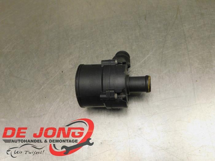 Waterpomp van een Volkswagen Polo, Gebruikt, -, Volkswagen, -