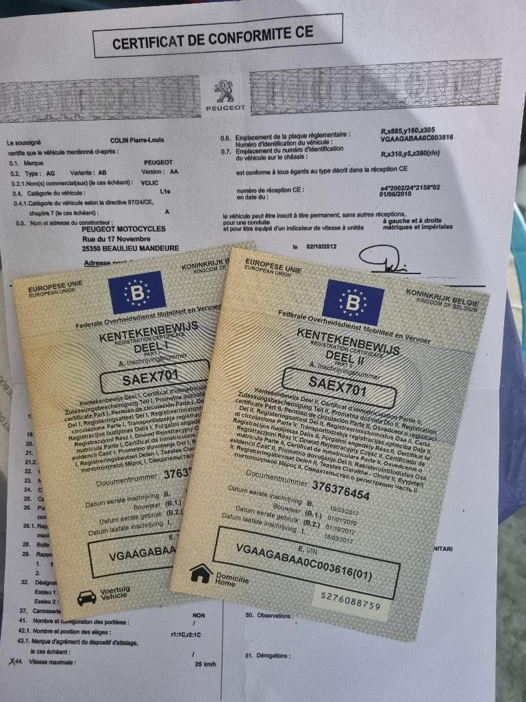 Brommer peugeot v-clic, Fietsen en Brommers, Ophalen, Gebruikt, Overige modellen, Klasse A (25 km/u)