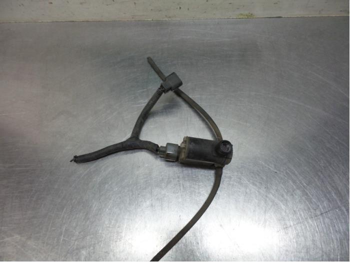 Pompe lave-glace avant d'un Kia Sportage (Sportage 05-), Kia, -, 3 mois de garantie, Utilisé