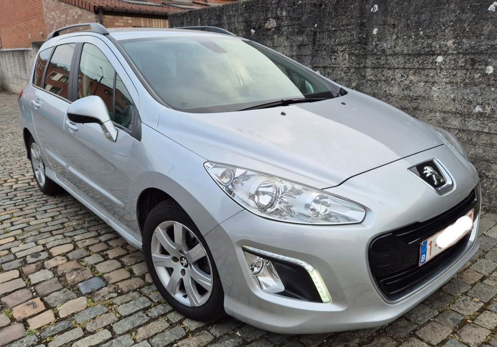 Peugeot 308 sw 16hdi 2011.120mkm 6vitesses 3800€, Autos, Euro 5, Boîte manuelle, 5 portes, Particulier