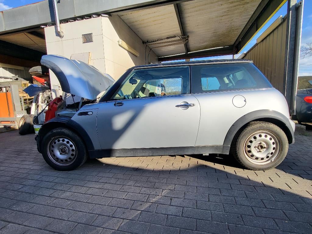 Mini Cooper 1.6, Enlèvement, Mini