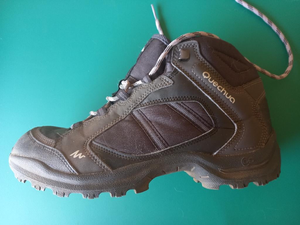 Quechua 42 laarzen, Ophalen of Verzenden, Zo goed als nieuw, Schoenen
