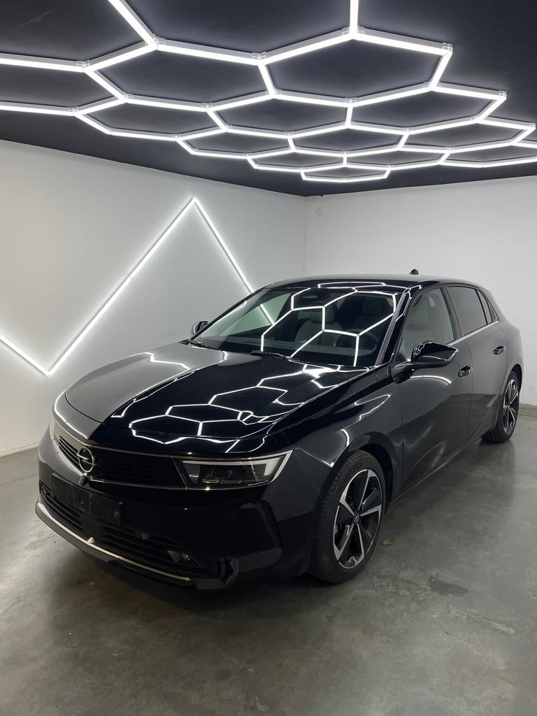 Opel Astra | 2023 | SEULEMENT 7473 KM | ÉTAT NEUF | GARANTIE, Autos, Achat, Euro 6, Entreprise, 5 portes