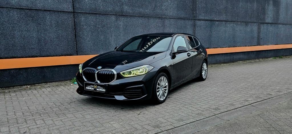 BMW 118i BUSINESS LINE/NAVI/CARPLAY/LINE ASSIST/*ALS NIEUW, Autos, BMW, Achat, Entreprise, Autre, Entretenue par le concessionnaire