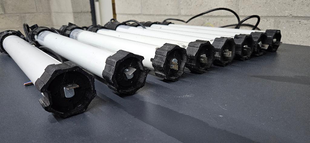 Lot de moteurs pour stores 145 W, Enlèvement ou Envoi, Comme neuf, Volet mécanique, Électrique