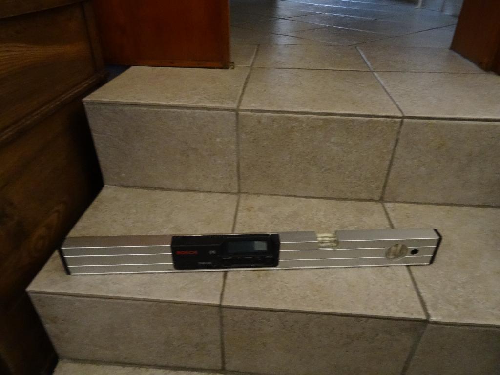 niveau digital bosch, Enlèvement ou Envoi, Utilisé, Accessoires