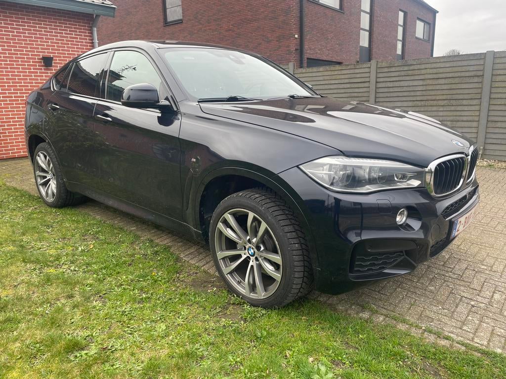BMW X6 Xdrive 2015, Auto's, BMW, Automaat, 2993 cc, Adaptive Cruise Control, Blauw