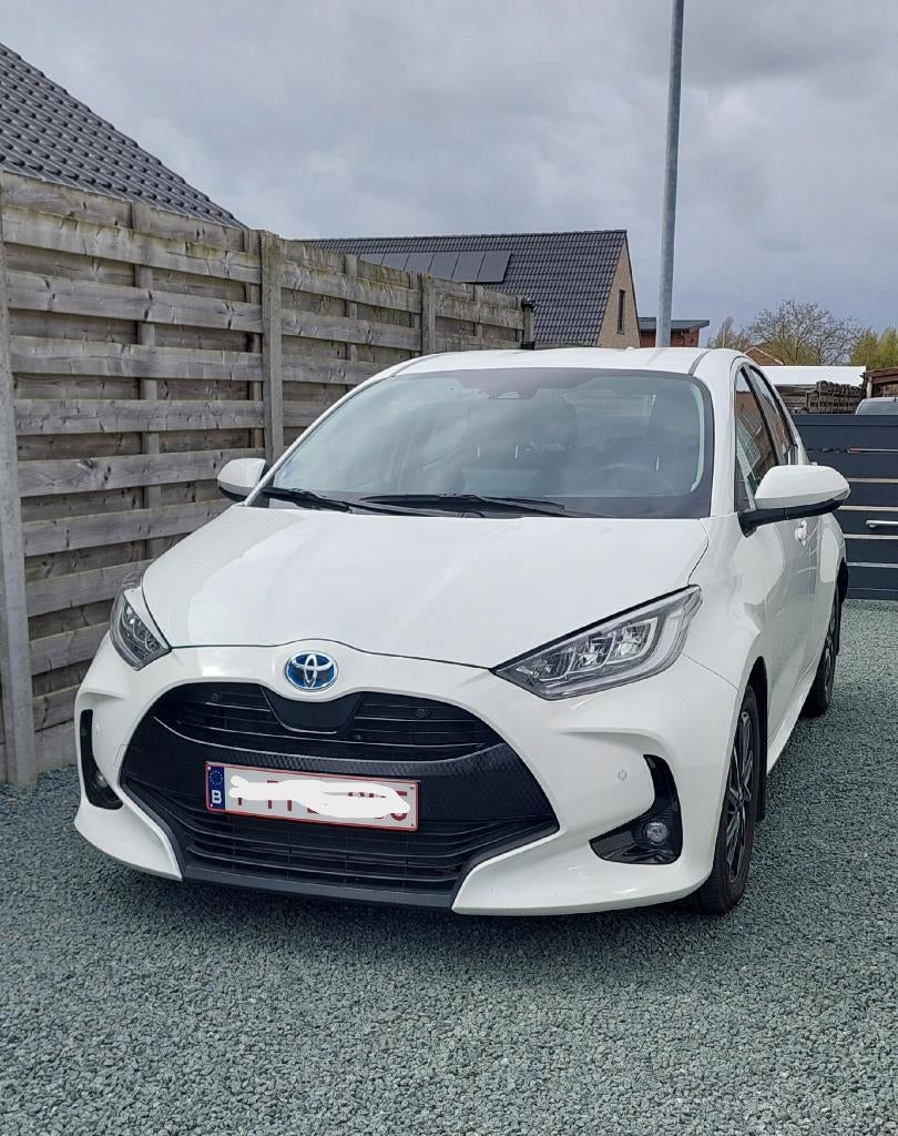 Toyota Yaris, Stof, Euro 6, Wit, 1500 cc
