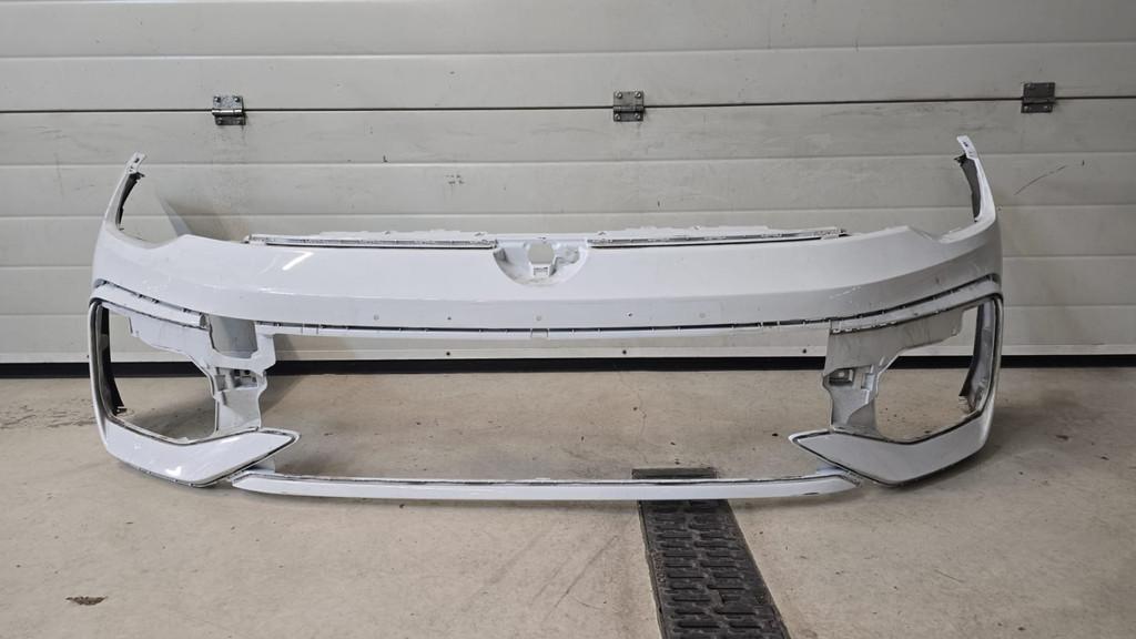 VW Golf 8 GTI GTD R-Line Facelift 2024+ Voorbumper Bumper Or, Auto-onderdelen, Gebruikt, Volkswagen, Volkswagen AG, Vw@volkswagen.de