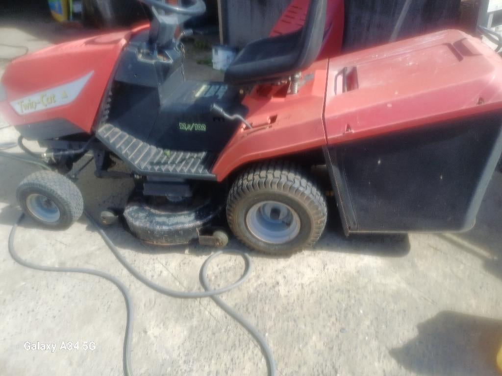 Tracteur tondeuse castelgarden tc 102 pieces, Jardin & Terrasse, Tondeuses autoportées, Utilisé, 90 à 120 cm, Démarrage électrique