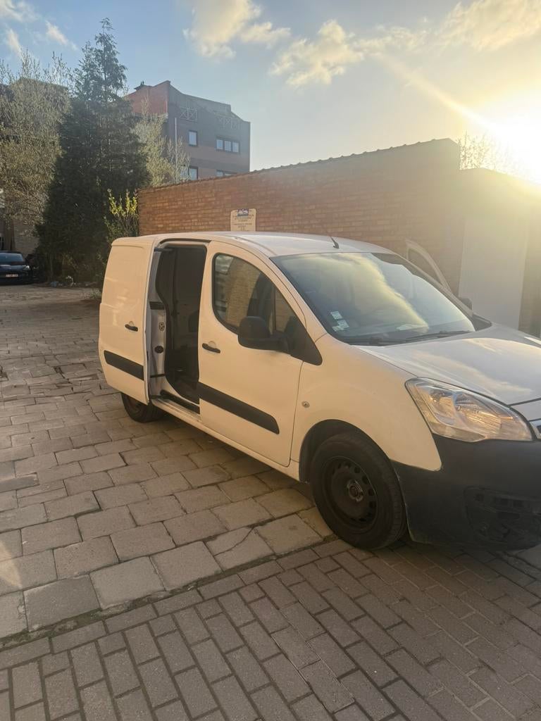 Citroën berlingot 1L6 2015, Autos, Camionnettes & Utilitaires, Achat, Euro 6, Citroën, Boîte manuelle