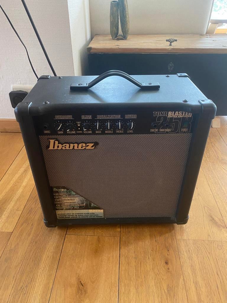 Ibanez Tone Blaster 25R, Muziek en Instrumenten, Versterkers | Bas en Gitaar, Ophalen, Zo goed als nieuw