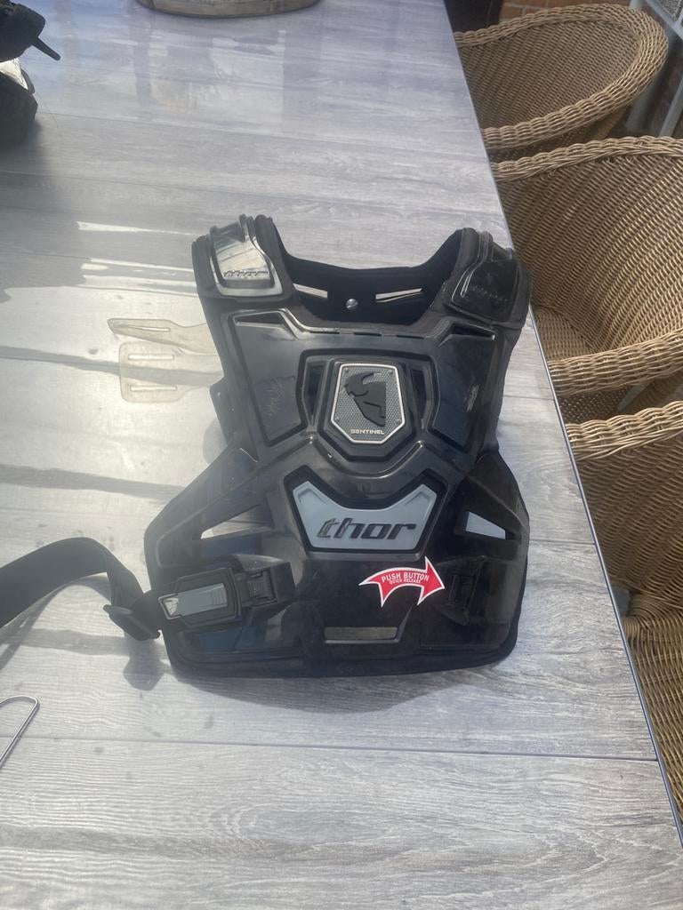 Cross Rug en borst beveiliging, Ophalen