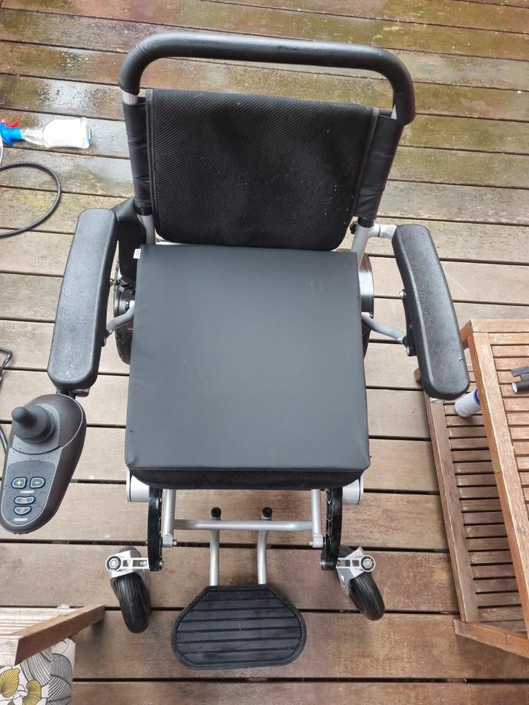 Fauteuil roulant électrique pliable, Divers, Enlèvement, Fauteuil roulant électrique