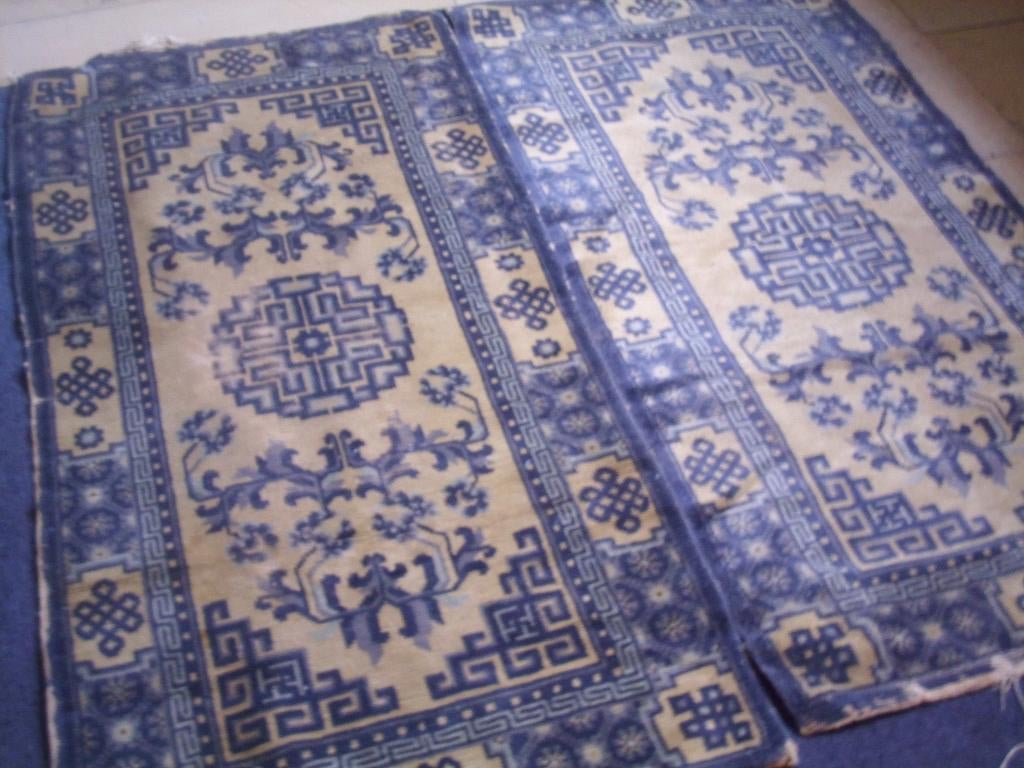Twee antiek Chinese tapijten - Nice pair China Ningxia Rugs, Verzenden