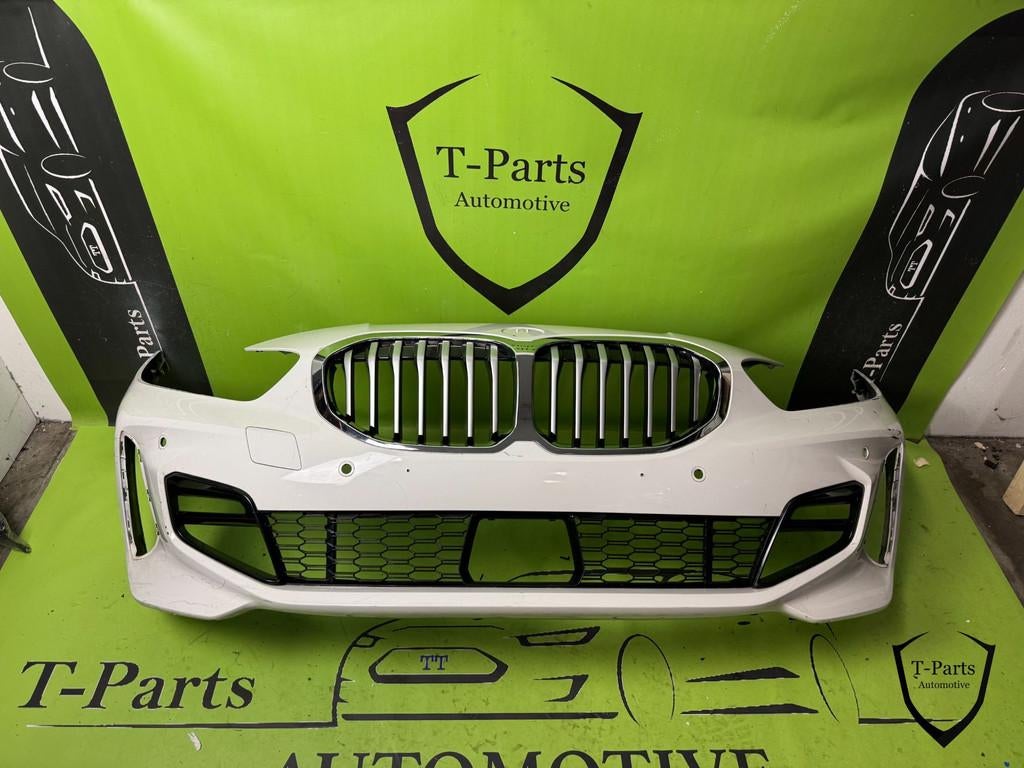 bmw 1 serie f40 voorbumper bumper 18+ M PAKKET, Auto-onderdelen, Petuelring 130
80788  Munich, DE, Gebruikt, Info@bmw.de, Bumper