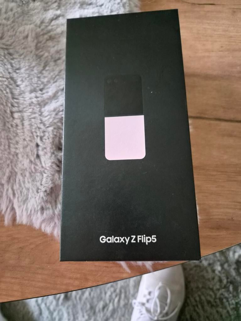 Samsung z flip 5, Computers en Software, Android Tablets, Ophalen of Verzenden