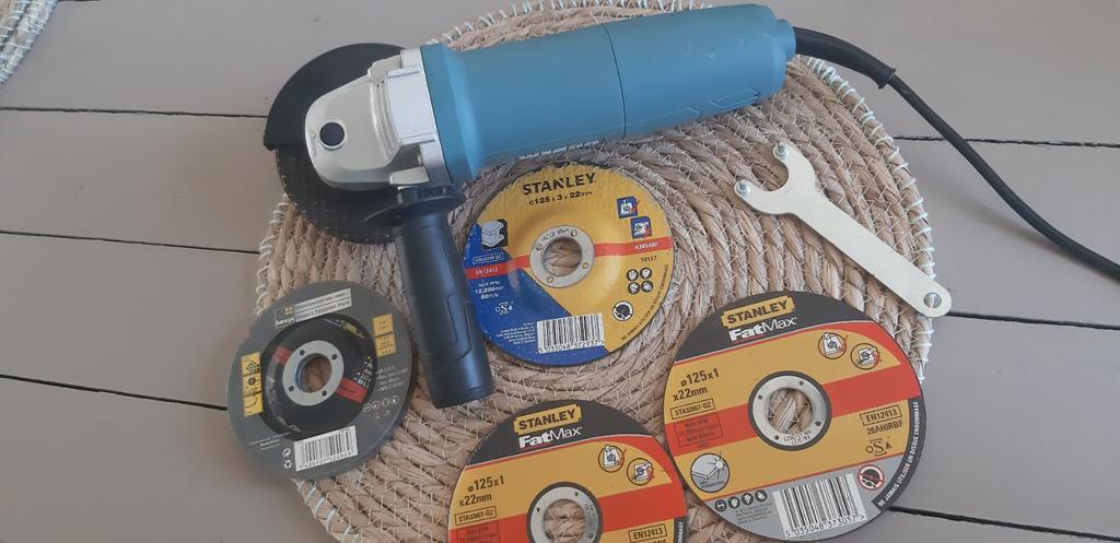 Meuleuse WESCO, Bricolage & Construction, Enlèvement