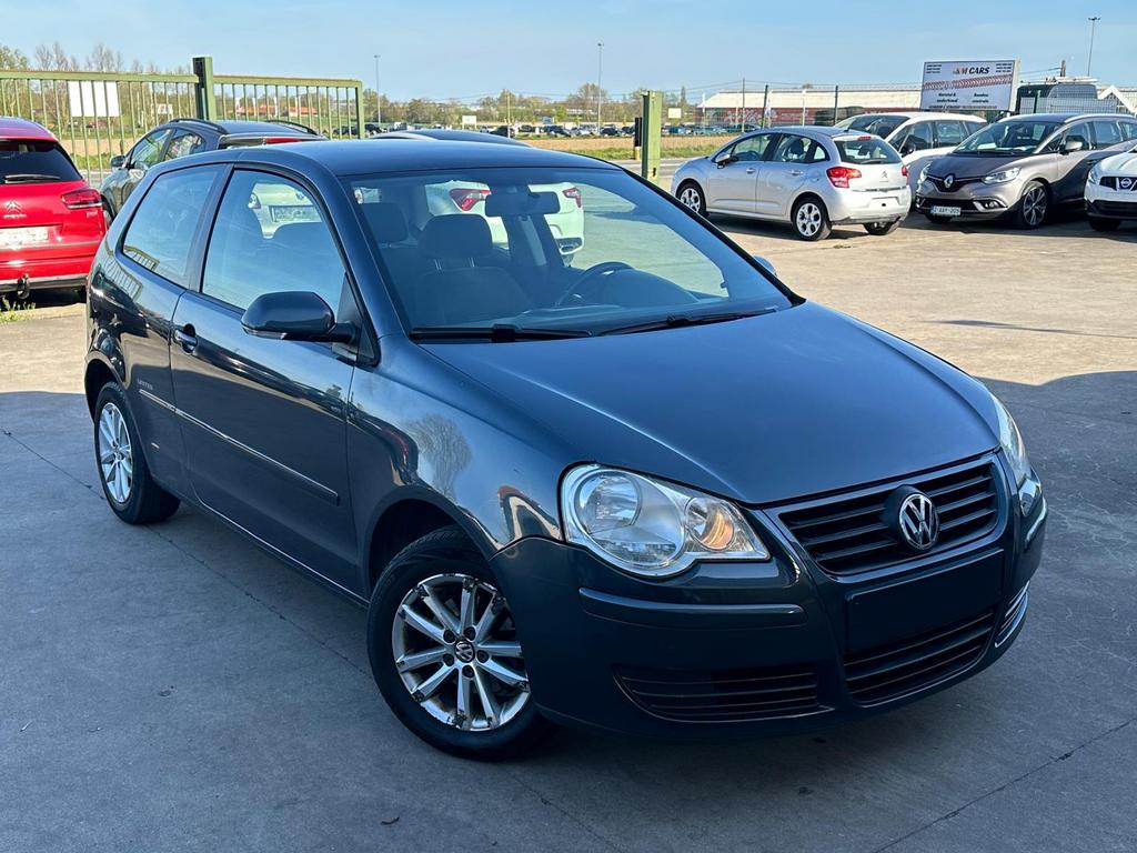 Volkswagen Polo 1,4 L à essence automatique, Autos, Achat, Entreprise, Airbags, Automatique