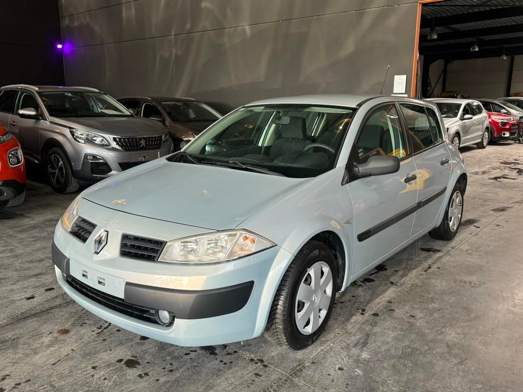RENAULT MEGANE, Argent ou Gris, Achat, Boîte manuelle, Noir
