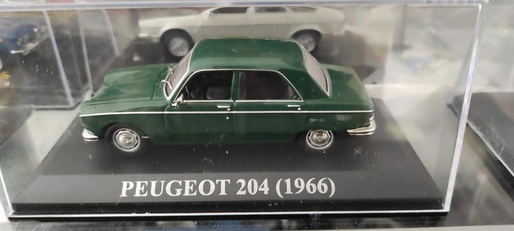 Peugeot 204 verte 1966 1:43 dans boîte de présentation, Enlèvement ou Envoi