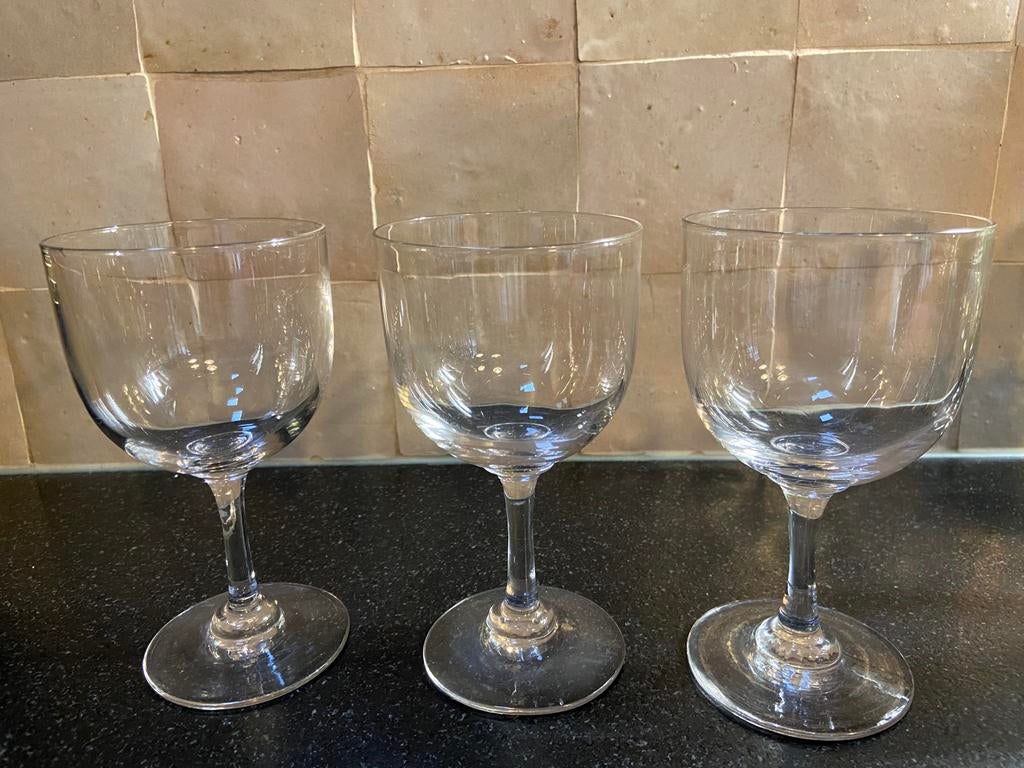 Six verres à vin anciens soufflés à la bouche, Enlèvement ou Envoi