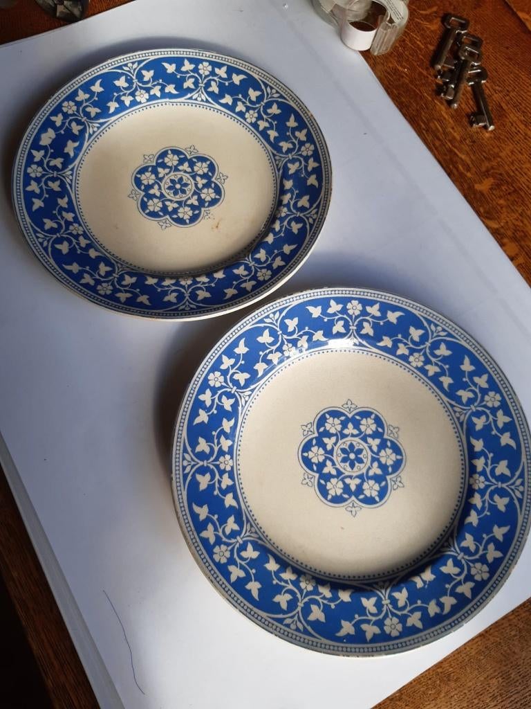 Lot : 2 assiettes - faïence New Stone England, Ophalen of Verzenden