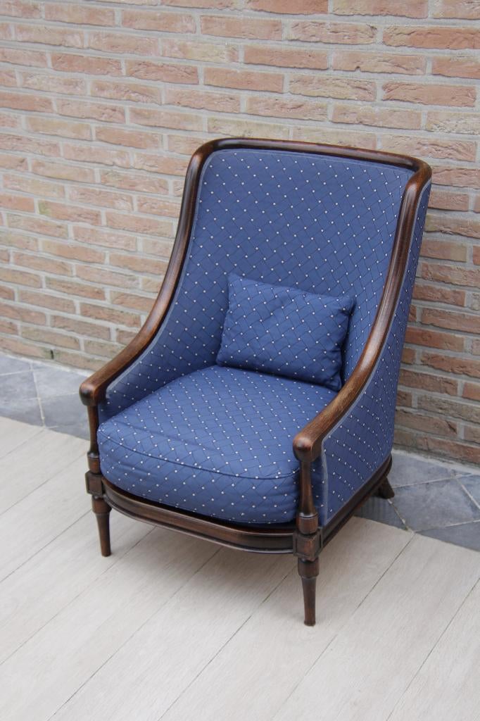 klassieke fauteuil met blauwe zitting, Antiek en Kunst, Antiek | Meubels | Stoelen en Sofa's, Ophalen