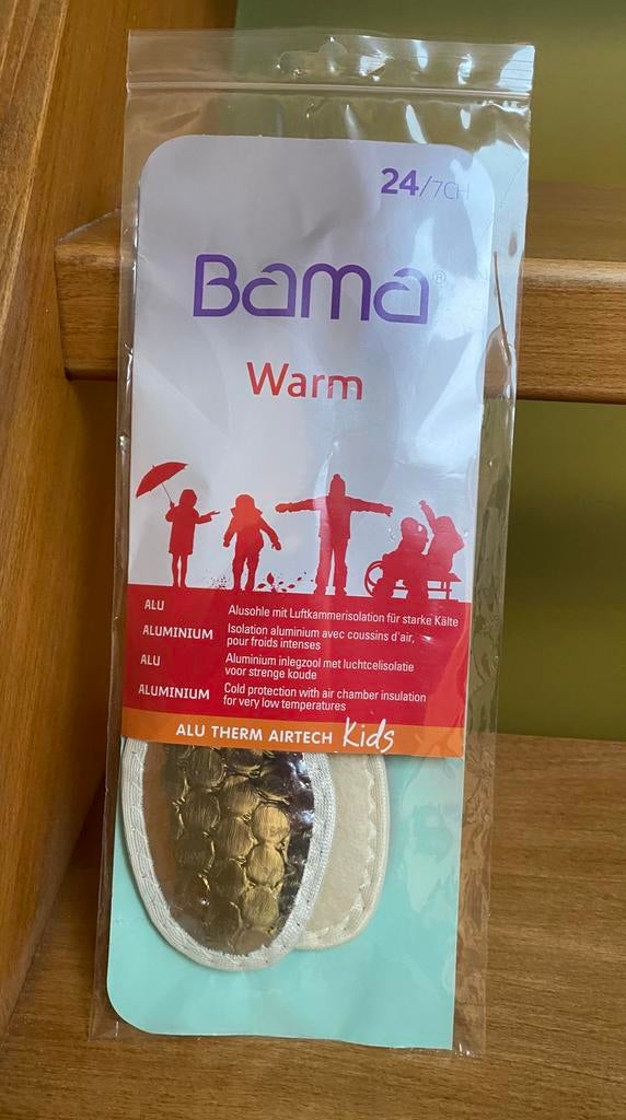 NIEUWE , Warme, isolerende inlegzool maat 24 ( merk BAMA) 🍄, Enlèvement ou Envoi, Neuf, Garçon ou Fille, Autres types