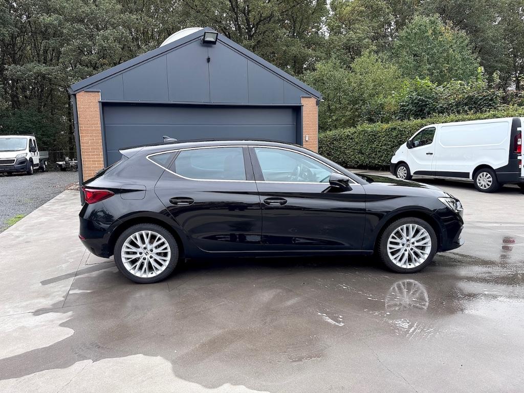 Seat Leon E-Hybrid/Xcellence/Sans clé/Cockpit virtuel/, 1395 cm³, Achat, https://public.car-pass.be/vhr/174d16fc-8a24-4aff-9ca4-653ac294be6d