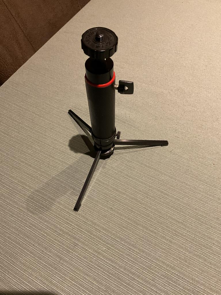 Trépied yashica, TV, Hi-fi & Vidéo, Enlèvement ou Envoi