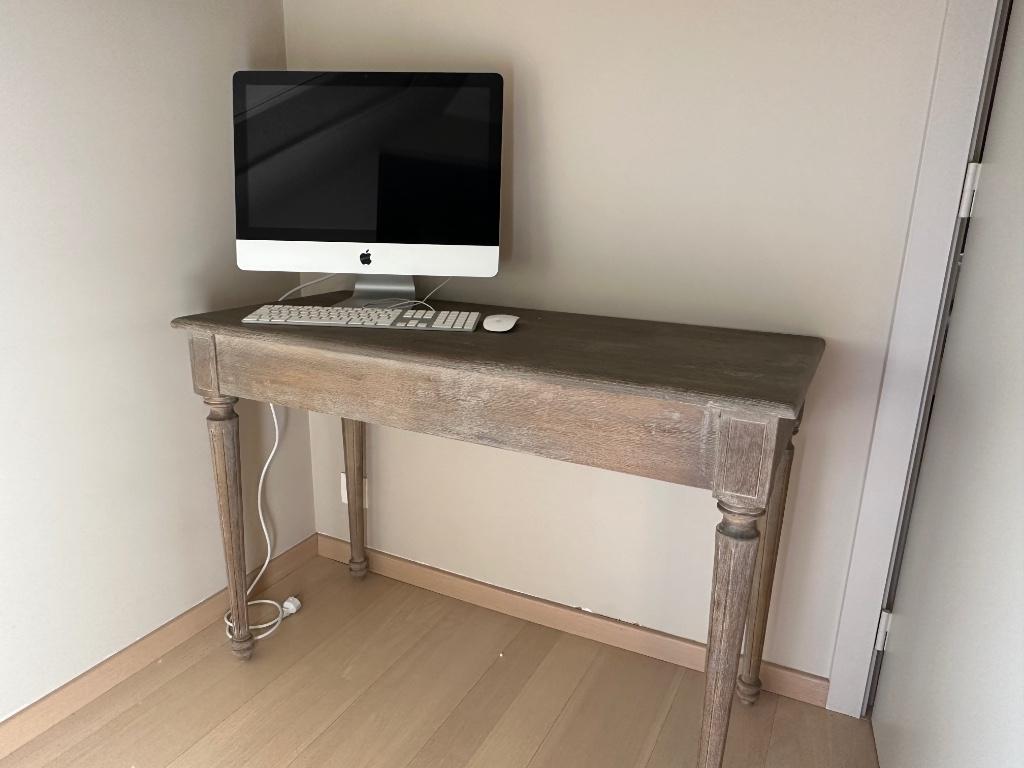 Bijzettafel/bureau Pomax, Huis en Inrichting, Tafels | Bijzettafels, Ophalen, Nieuw, Landelijk, Rechthoekig