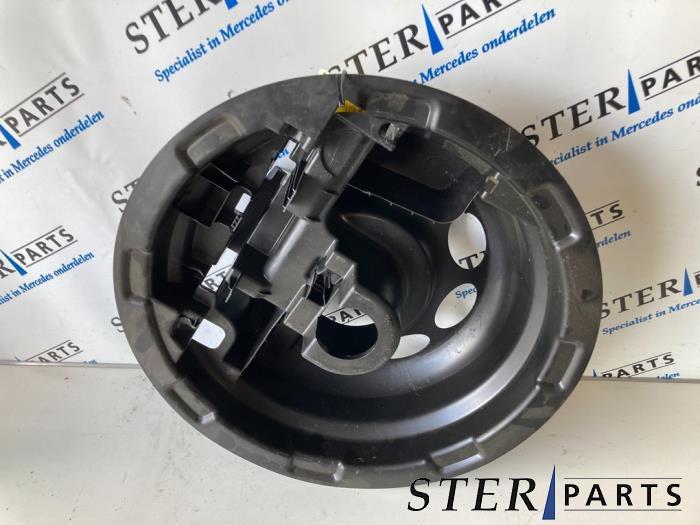 Reservewielbak van een Mercedes CLK, Ophalen of Verzenden, 3 maanden garantie, Gebruikt, Mercedes-Benz