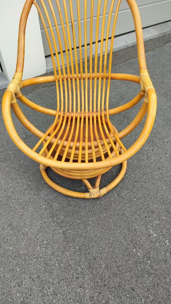 Fauteuil en rotin pivotant, Maison & Meubles
